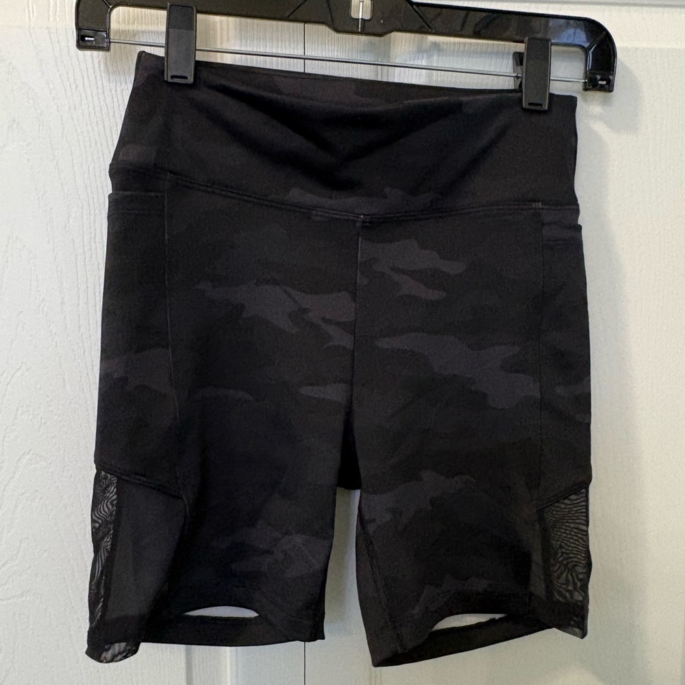 VS Pink Black and Gray Camo Bike Short